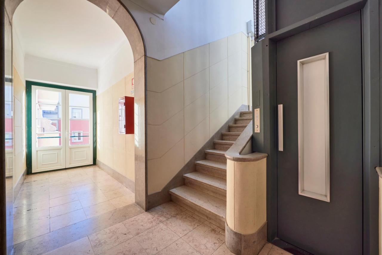 Deluxe Apt At Amazing Prime Location, By Timecooler Lisbona Esterno foto